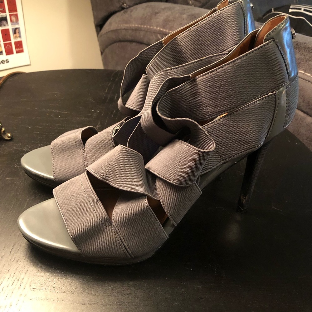 NWOT Calvin Klein Woman’s Size 9.5 Allison Caged Heeled Sandals